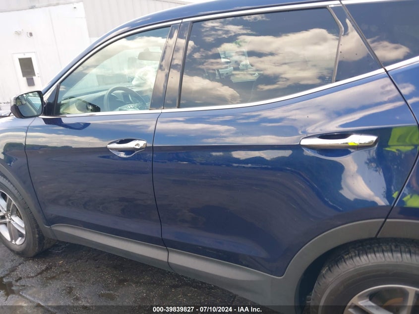 2017 Hyundai Santa Fe Sport 2.4L VIN: 5XYZTDLB5HG496700 Lot: 39839827