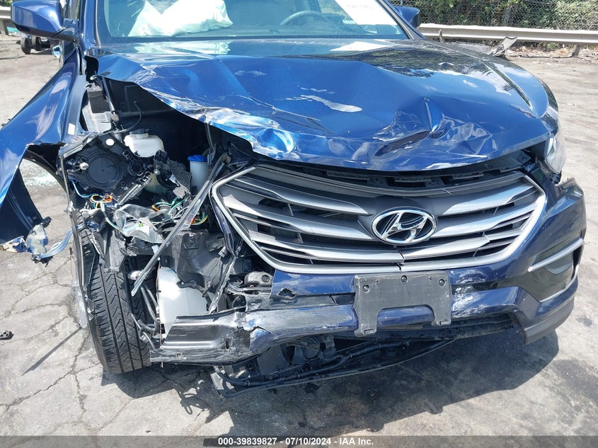 2017 Hyundai Santa Fe Sport 2.4L VIN: 5XYZTDLB5HG496700 Lot: 39839827