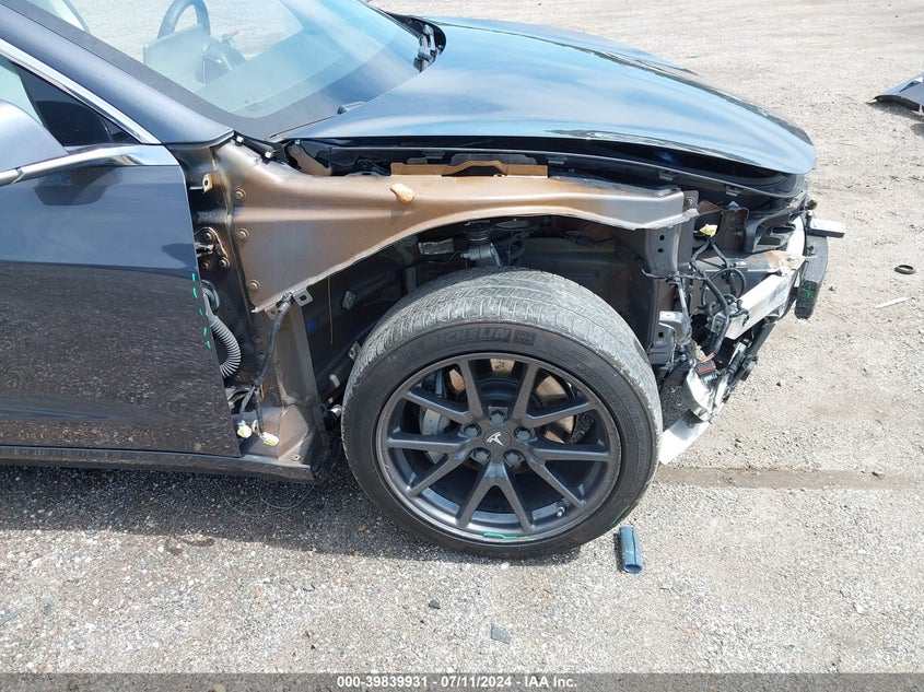 VIN 5YJ3E1EB0KF421350 2019 TESLA MODEL 3