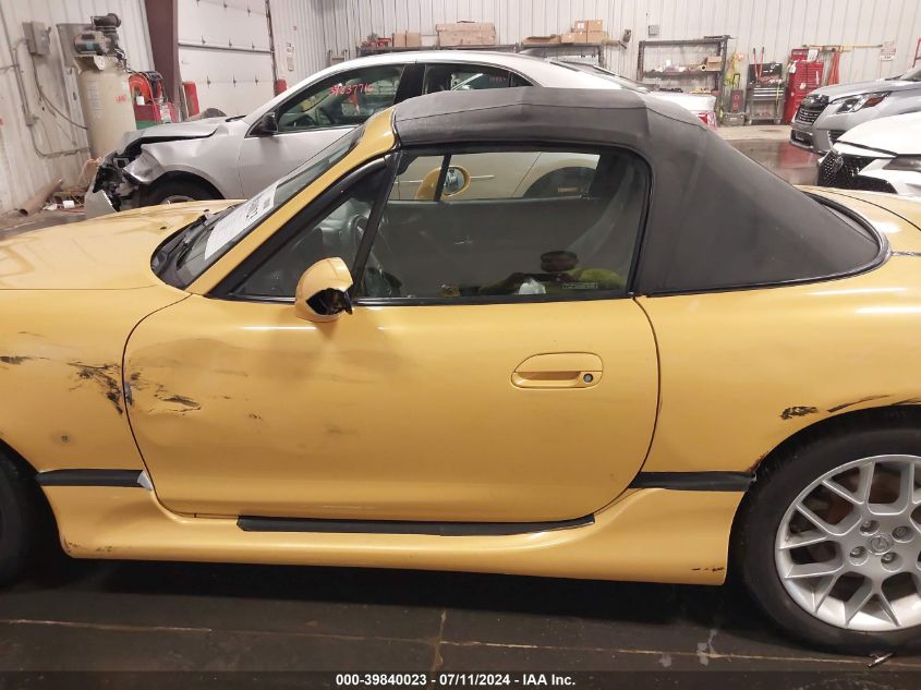 2002 Mazda Mx-5 Miata Cloth/Ls/Se VIN: JM1NB353620231380 Lot: 39840023