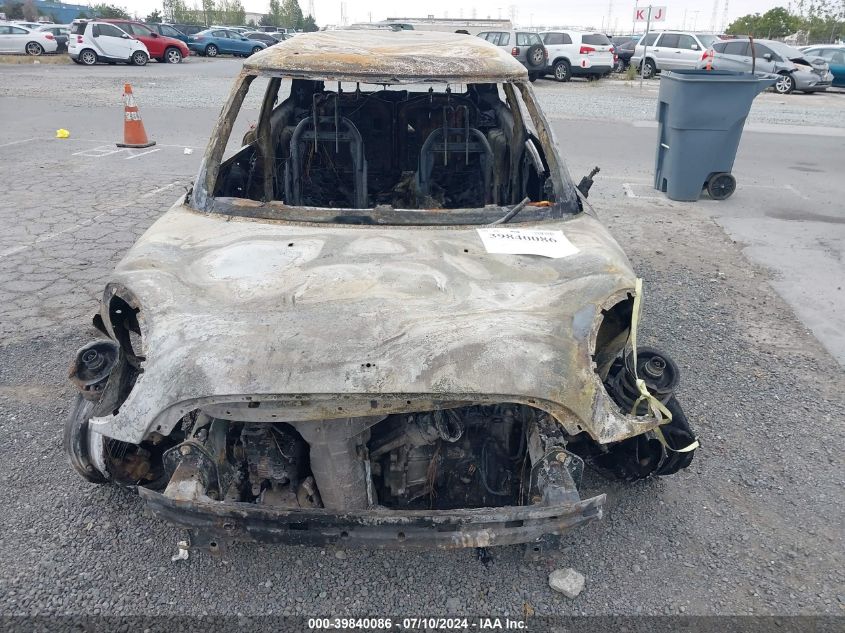 2010 Mini Cooper VIN: WMWMF3C5XATZ65728 Lot: 39840086