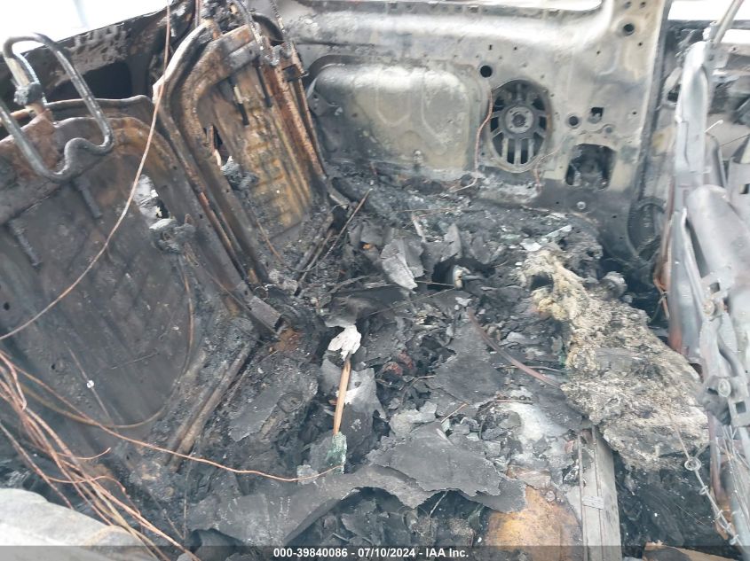 2010 Mini Cooper VIN: WMWMF3C5XATZ65728 Lot: 39840086