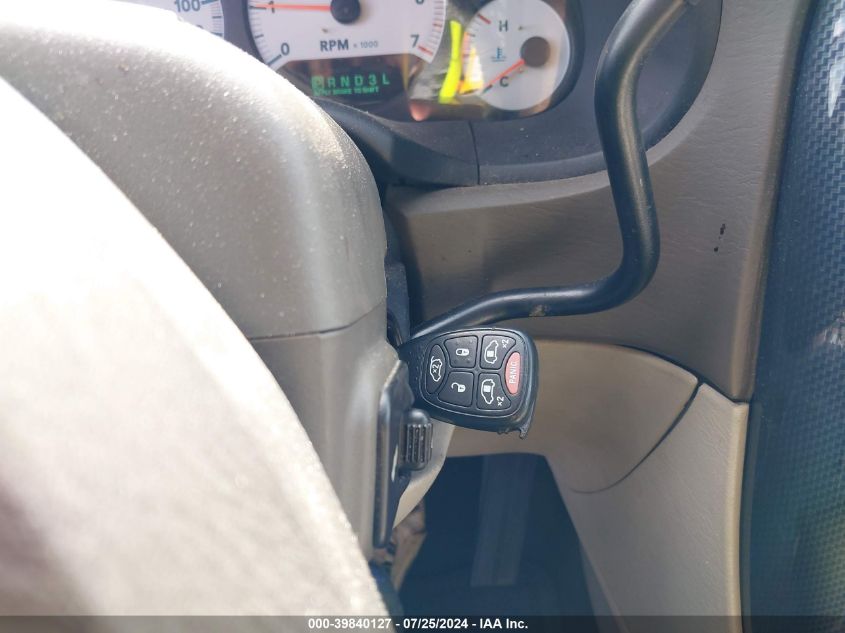 2005 Dodge Grand Caravan Sxt VIN: 2D8GP44L75R241087 Lot: 39840127