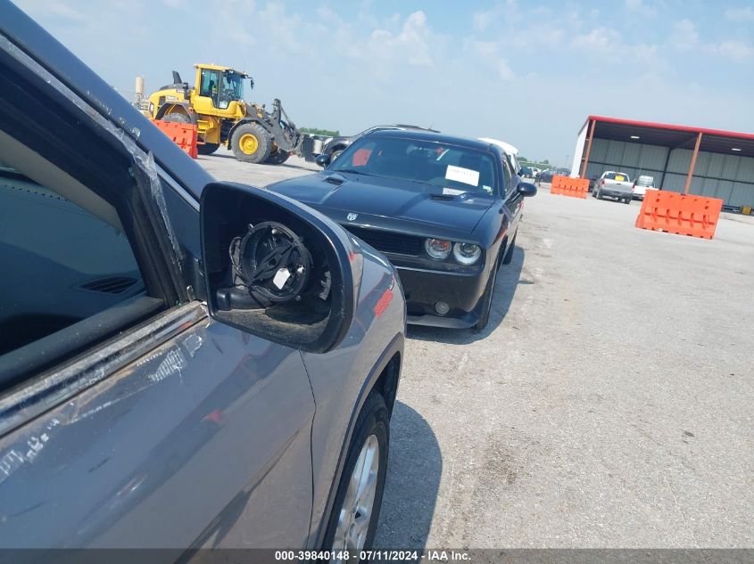 2014 Jeep Cherokee Latitude VIN: 1C4PJMCB8EW204937 Lot: 39840148