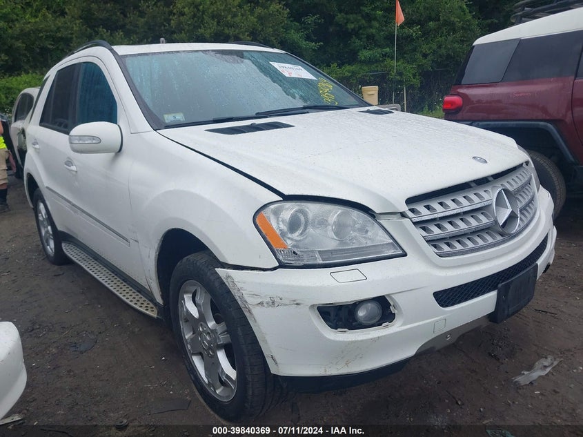 2007 Mercedes-Benz Ml 350 4Matic VIN: 4JGBB86E97A265925 Lot: 39840369