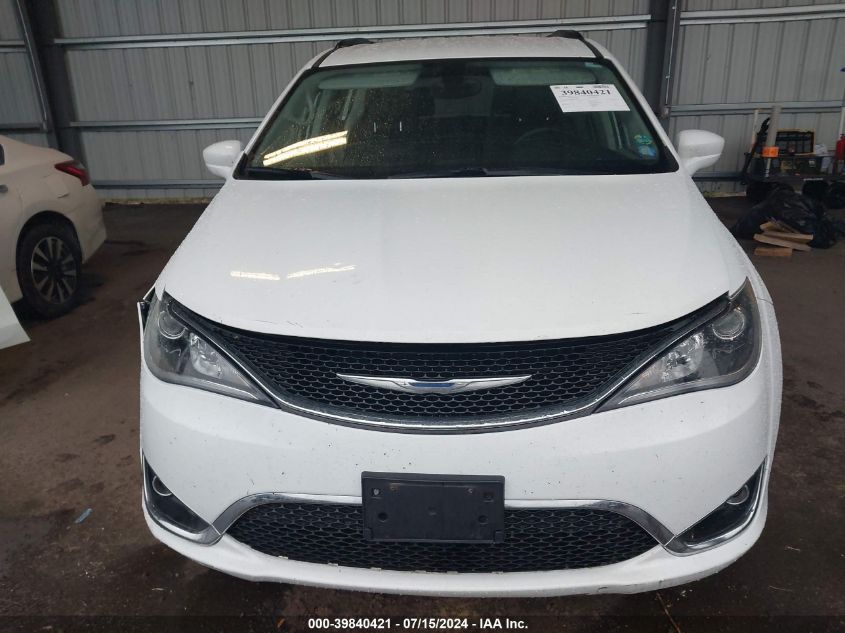 2017 Chrysler Pacifica Touring-L VIN: 2C4RC1BG3HR620647 Lot: 39840421