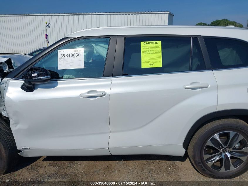 2023 Toyota Highlander Hybrid Xle VIN: 5TDKBRCH3PS126630 Lot: 39840630