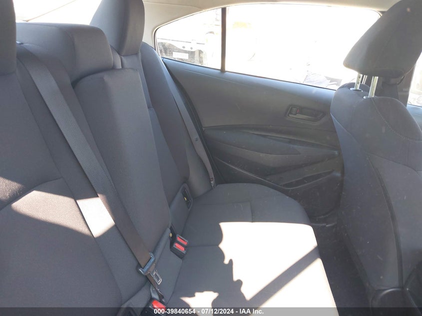 2022 TOYOTA COROLLA LE - 5YFEPMAE6NP293919