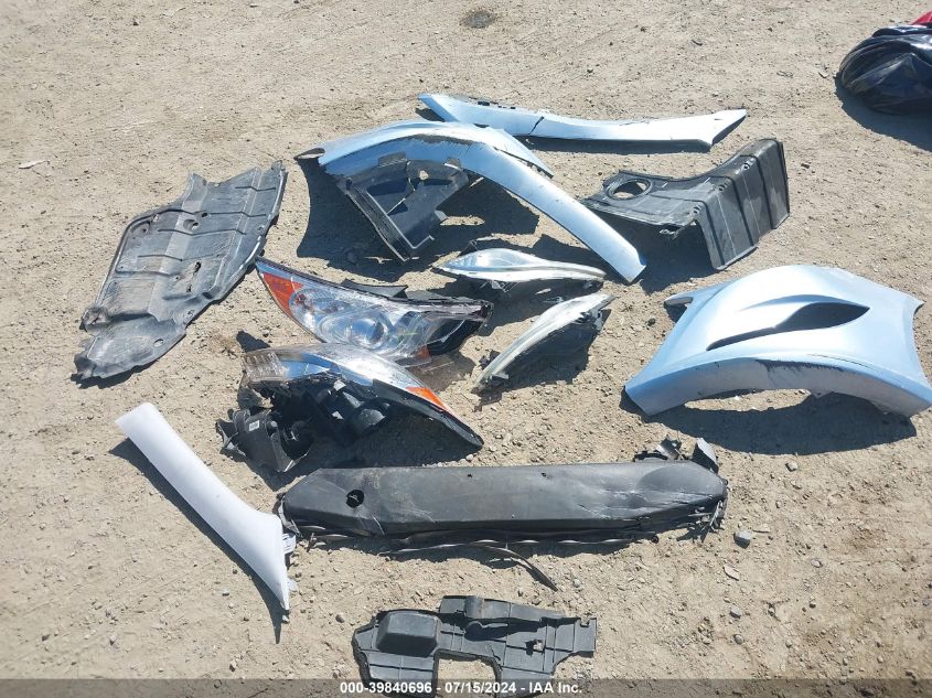 2011 Hyundai Sonata Hybrid VIN: KMHEC4A48BA015747 Lot: 39840696