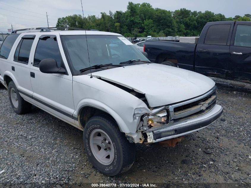 1996 Chevrolet Blazer VIN: 1GNCS13W8TK136065 Lot: 39840778