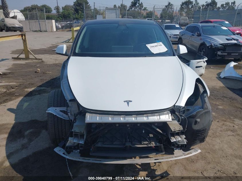 2022 Tesla Model Y Long Range Dual Motor All-Wheel Drive VIN: 7SAYGDEE7NF459483 Lot: 39840799