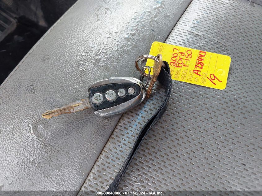 2007 Ford F-150 Stx/Xl/Xlt VIN: 1FTRF12W47NA28443 Lot: 39840808