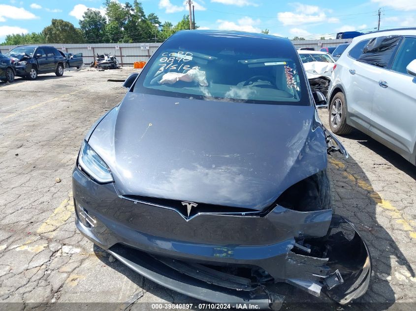 2019 Tesla Model X 100D/75D/Long Range VIN: 5YJXCAE29KF160890 Lot: 39840897