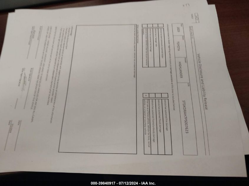 2023 Toyota Highlander Xle VIN: 5TDKDRAH7PS007623 Lot: 39840917