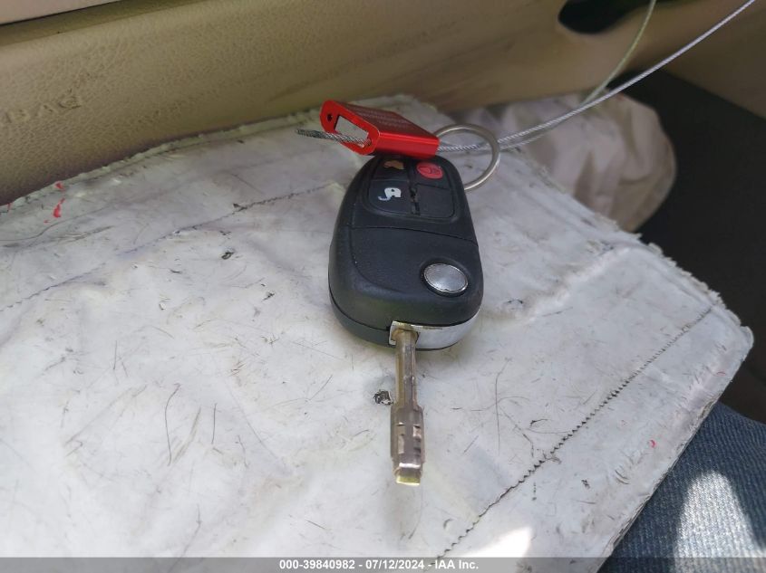 2004 Jaguar X-Type 2.5 VIN: SAJEB52D34XD99758 Lot: 39840982