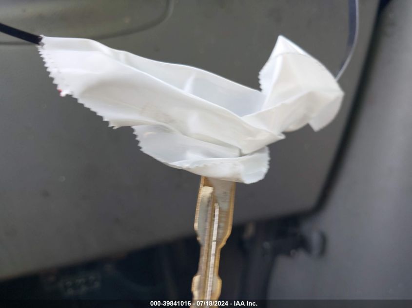 2004 Ford Econoline E250 Van VIN: 1FTNE24L04HA75795 Lot: 39841016