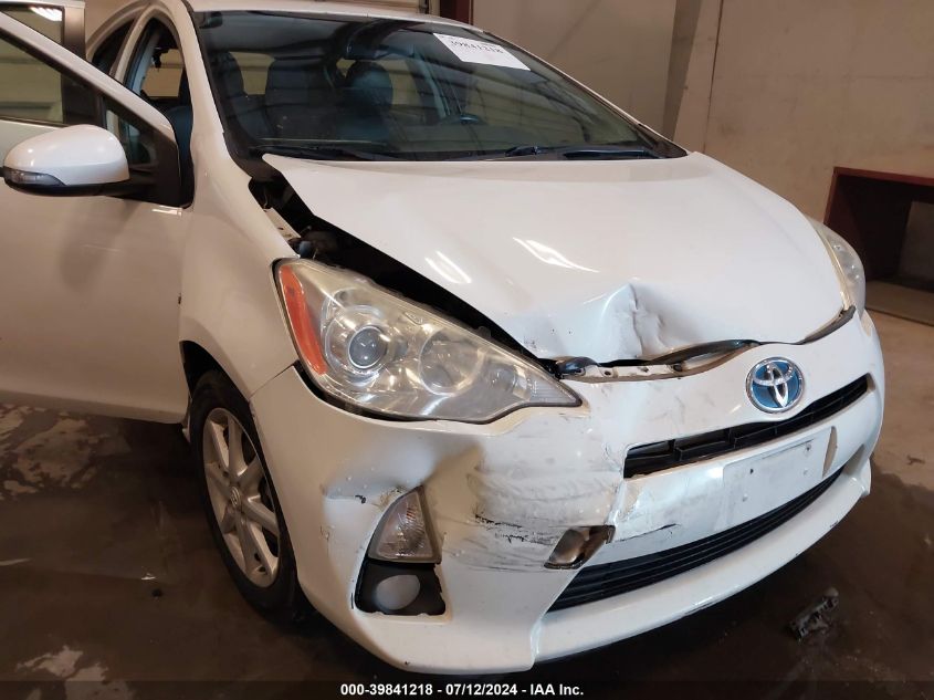 JTDKDTB31E1070033 2014 Toyota Prius C Four