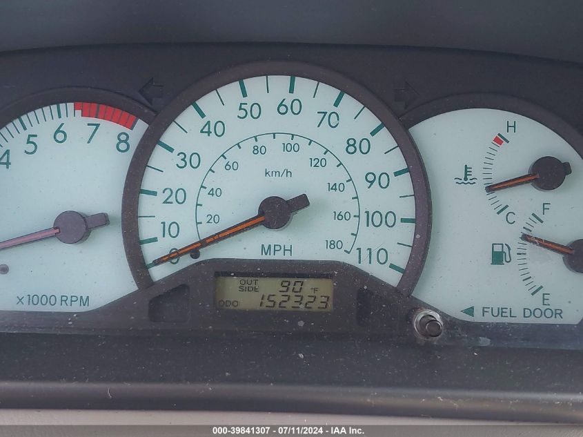 2T1BR38E03C152516 2003 Toyota Corolla Le