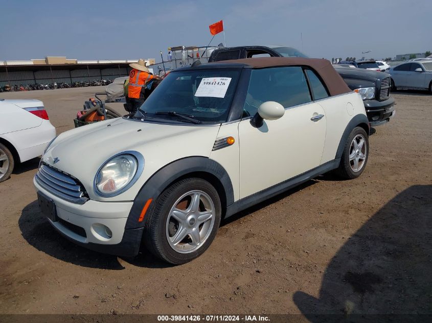 2010 Mini Cooper VIN: WMWMR3C56ATZ19384 Lot: 39841426