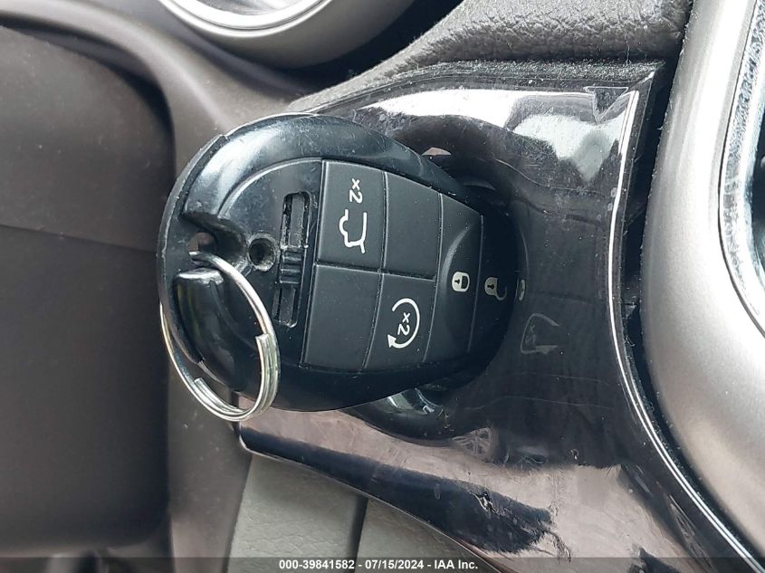 2013 Jeep Grand Cherokee Laredo VIN: 1C4RJFAG5DC639644 Lot: 39841582