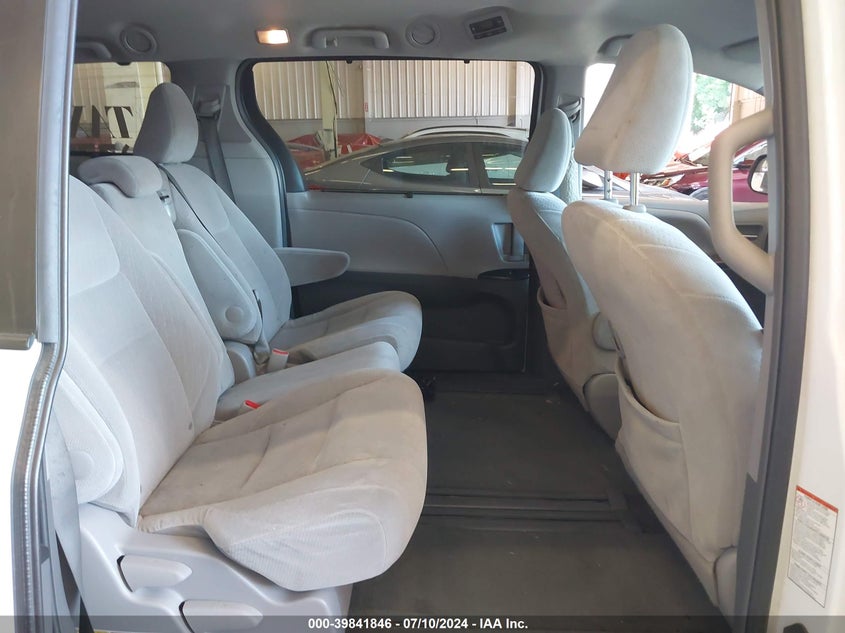 2015 Toyota Sienna Le 8 Passenger VIN: 5TDKK3DC4FS568783 Lot: 39841846