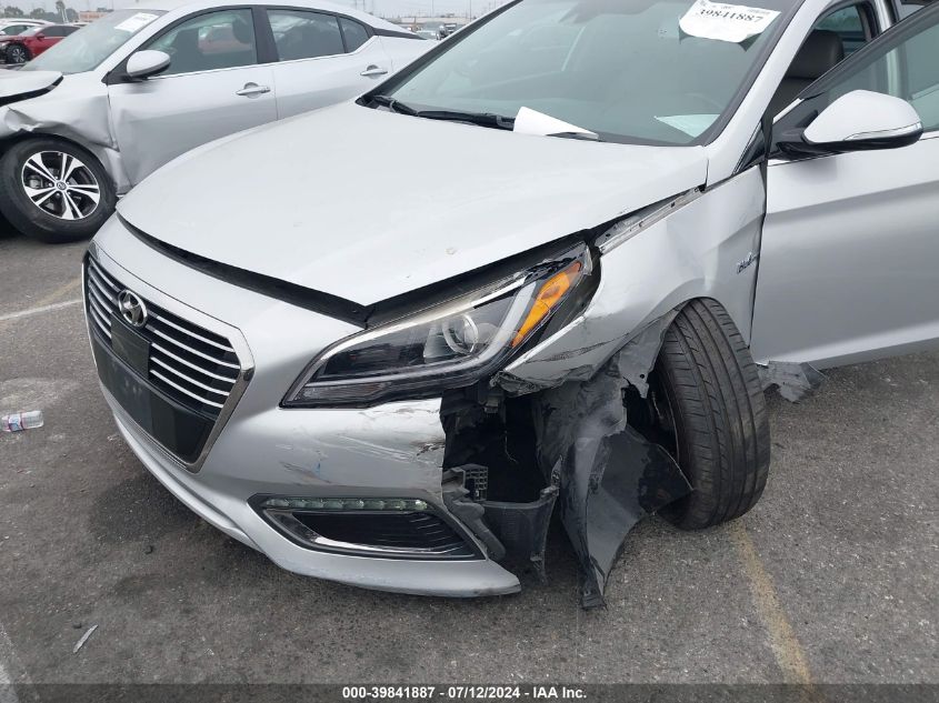 2016 Hyundai Sonata Hybrid/Limited VIN: KMHE34L11GA026812 Lot: 39841887