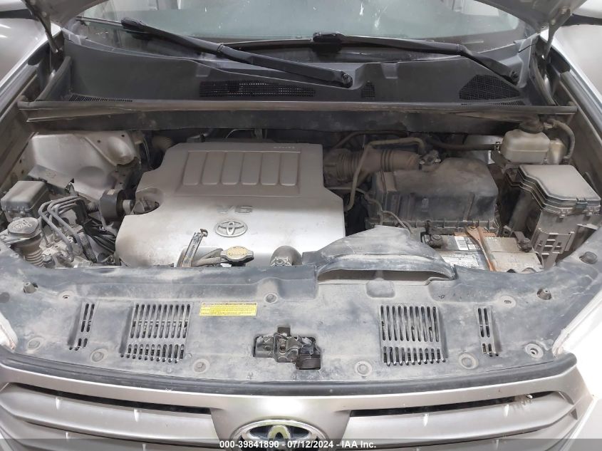 2012 Toyota Highlander Base V6 VIN: 5TDBK3EH7CS174703 Lot: 39841890