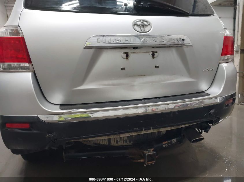 2012 Toyota Highlander Base V6 VIN: 5TDBK3EH7CS174703 Lot: 39841890