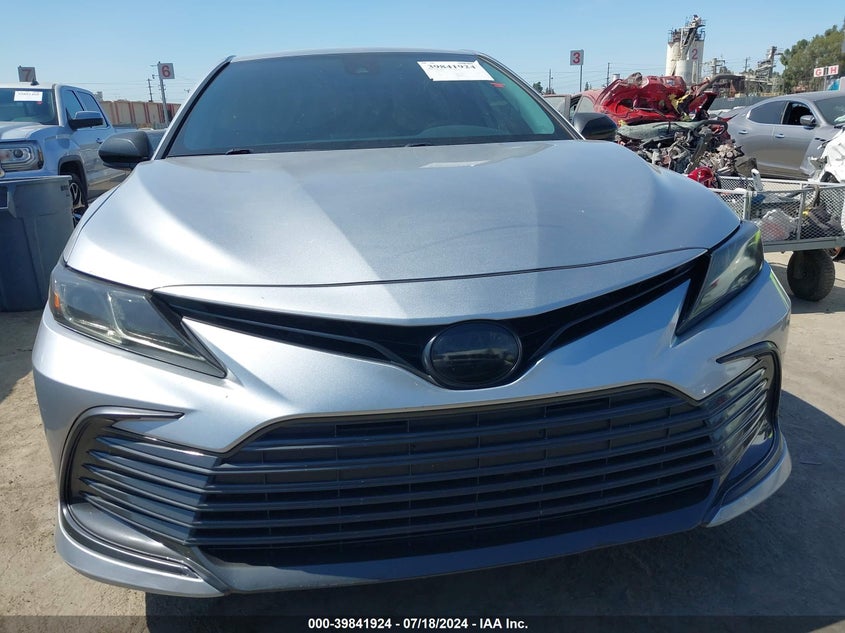 2022 TOYOTA CAMRY LE HYBRID - 4T1C31AK0NU598175