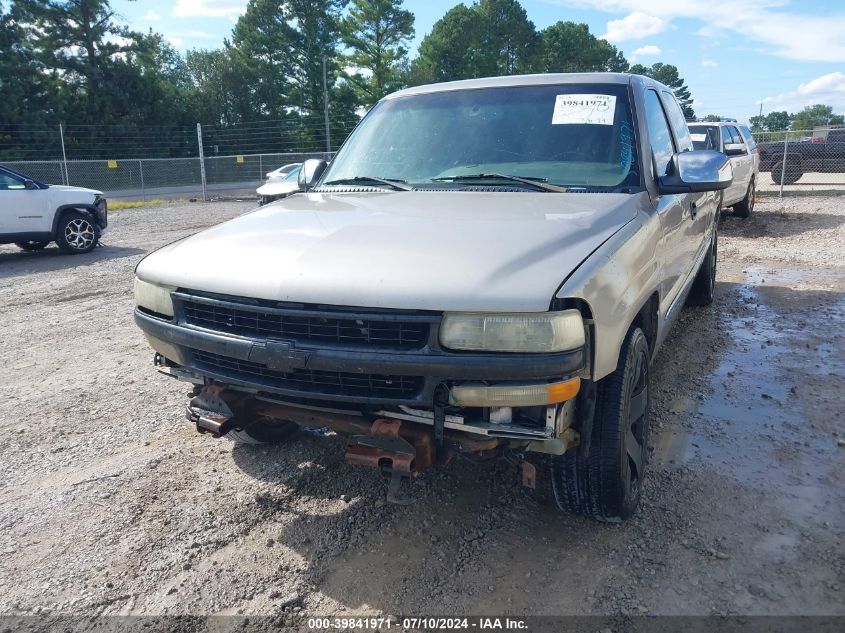 2002 GMC New Sierra C1500 VIN: 2GTEC19V521389162 Lot: 39841971