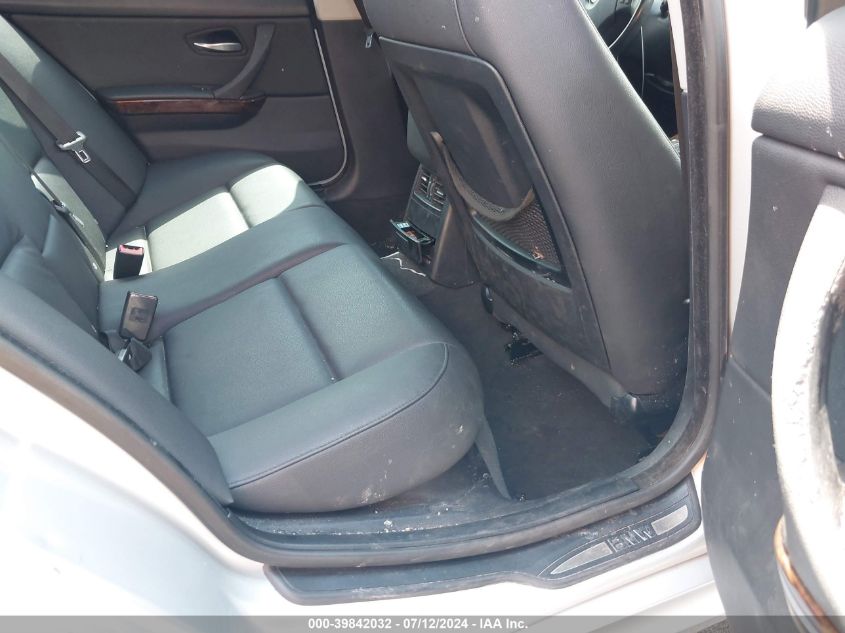 2009 BMW 328I VIN: WBAPH57549NL77028 Lot: 39842032