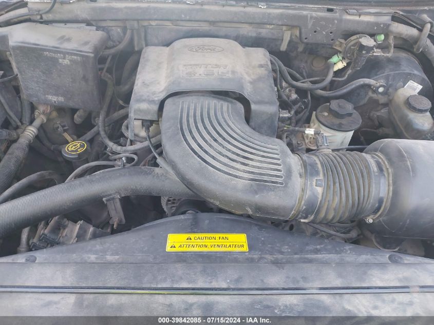 1998 Ford Expedition Eddie Bauer/Xlt VIN: 1FMRU1762WLC13904 Lot: 39842085