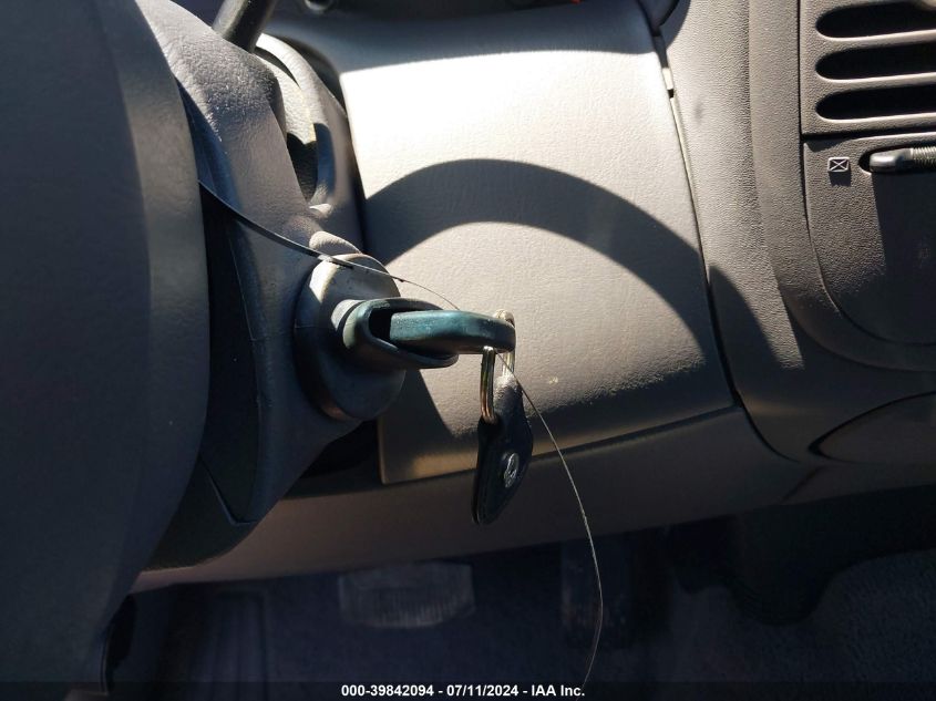 2002 Ford F-150 Lariat/Xlt VIN: 1FTRW07L62KB26604 Lot: 39842094