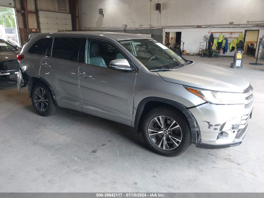 5TDBZRFH5JS912721 2018 TOYOTA HIGHLANDER - Image 1