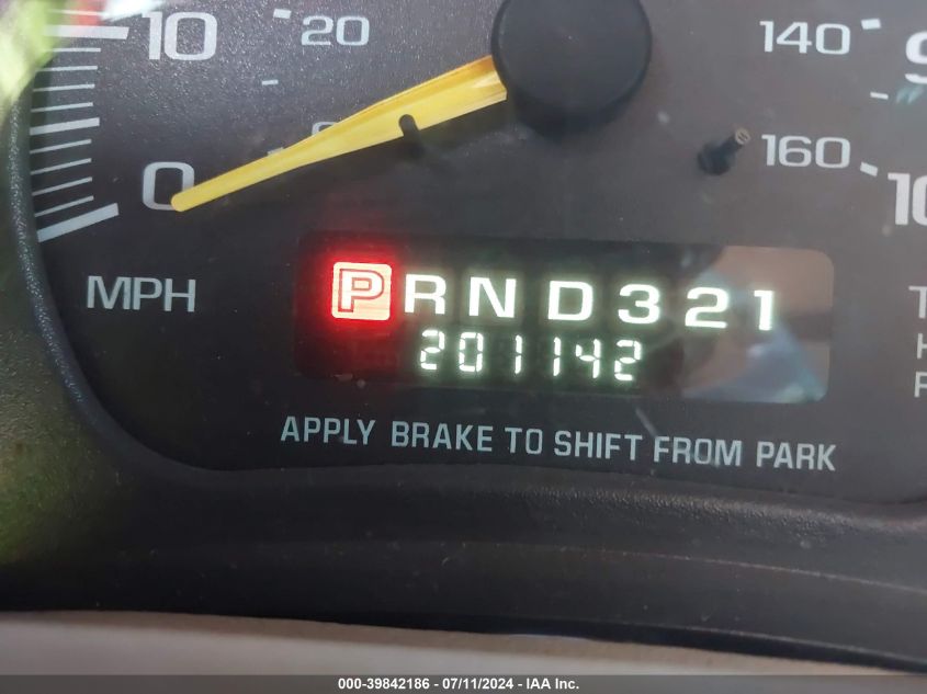 2001 Chevrolet Astro VIN: 1GCDL19W21B136500 Lot: 39842186