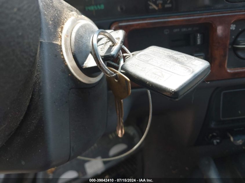 1997 Jeep Grand Cherokee Laredo/Tsi VIN: 1J4GZ58S7VC573307 Lot: 39842410