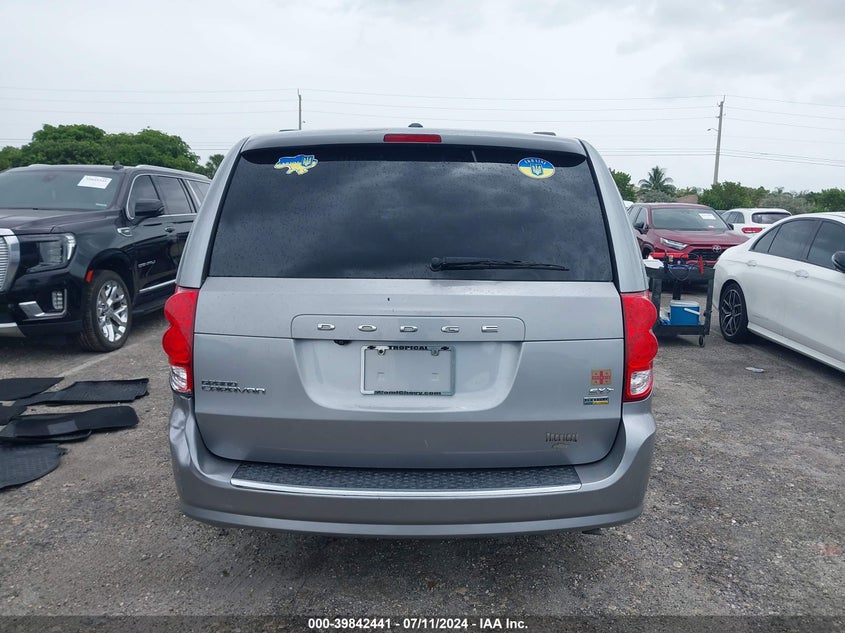 VIN 2C4RDGCG4JR250393 2018 DODGE GRAND CARAVAN SXT