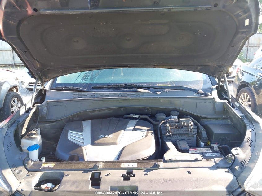 2017 Hyundai Santa Fe Se VIN: KM8SMDHF1HU207820 Lot: 39842476