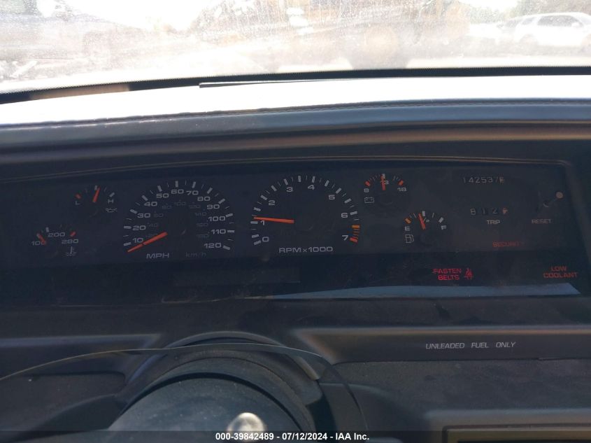1994 Oldsmobile Cutlass Supreme VIN: 1G3WT35X8RD417817 Lot: 39842489