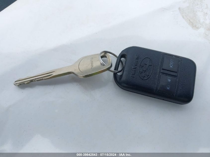 2000 Subaru Forester L VIN: JF1SF6352YH706133 Lot: 39842543