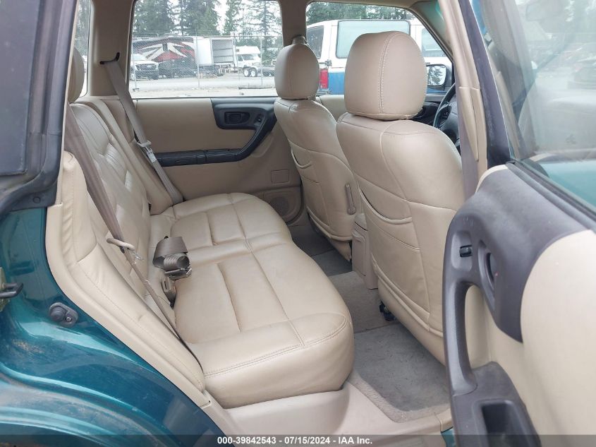 2000 Subaru Forester L VIN: JF1SF6352YH706133 Lot: 39842543