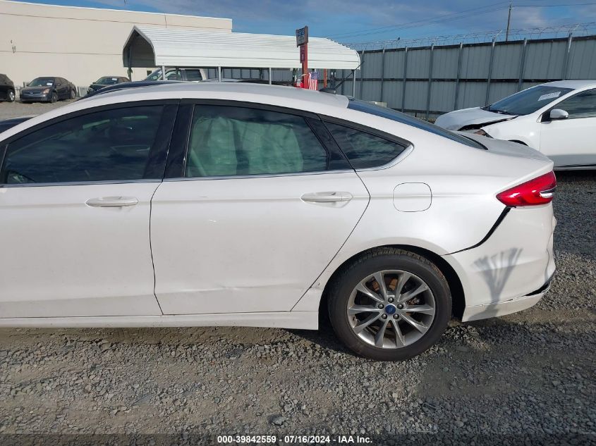 2017 Ford Fusion Se VIN: 3FA6P0H7XHR327904 Lot: 39842559