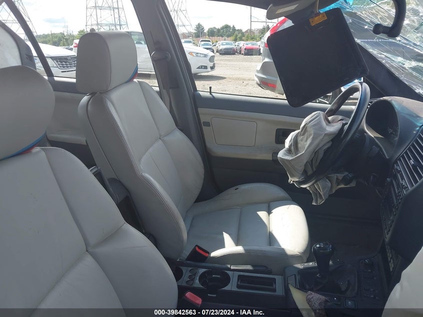 1998 BMW M3 VIN: WBSCD9328WEE09504 Lot: 39842563