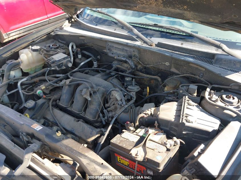 2001 Ford Escape Xls VIN: 1FMYU01101KB80127 Lot: 39842605