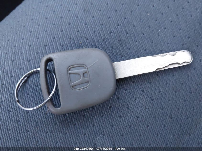 2006 Honda Pilot Lx VIN: 5FNYF28156B049134 Lot: 39842664