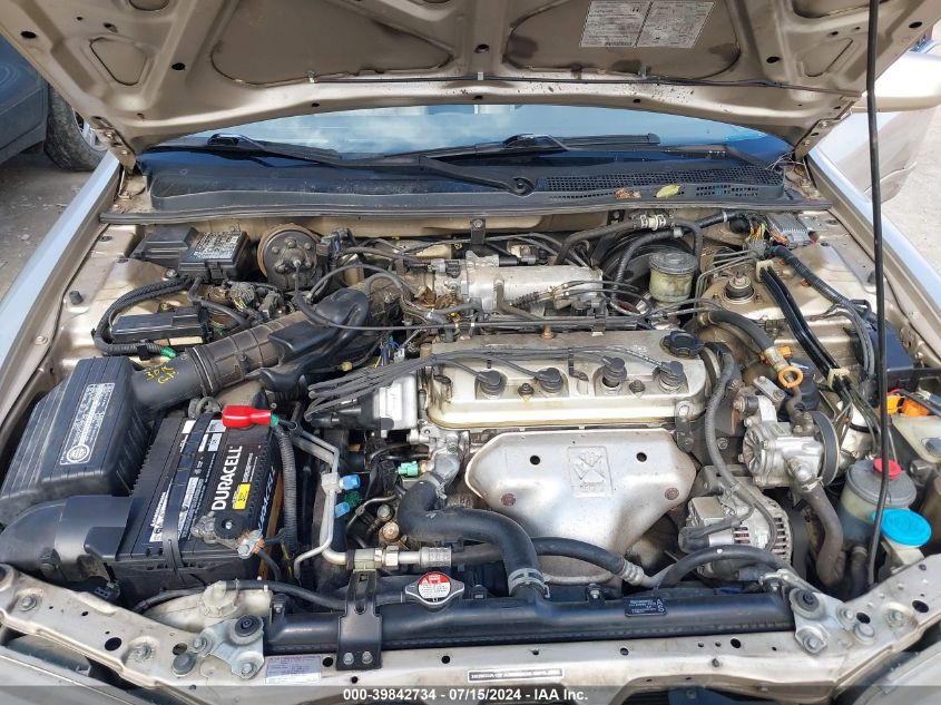 1995 Honda Accord Ex VIN: 1HGCD5660SA010052 Lot: 39842734