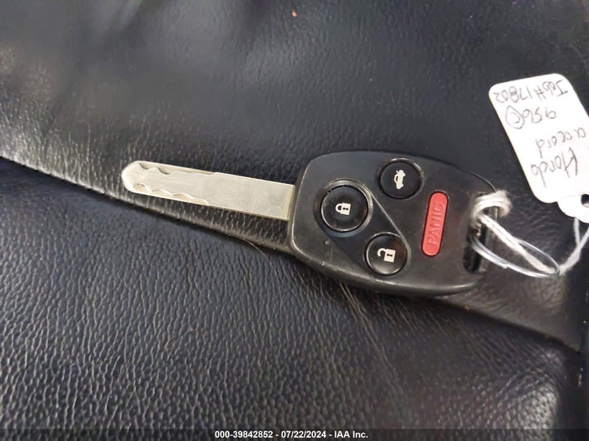 2011 Honda Accord Se VIN: 1HGCP2F61BA075515 Lot: 39842852