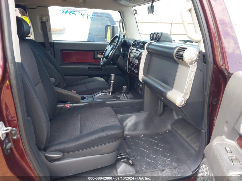 2007 Toyota Fj Cruiser VIN: JTEBU11FX70007727 Lot: 39842880