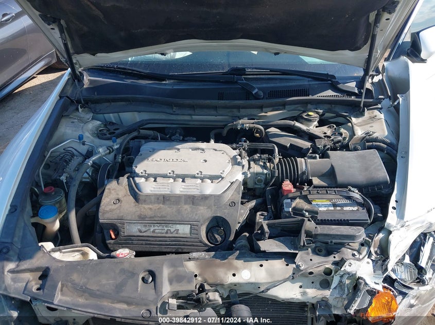 2011 Honda Accord 3.5 Ex-L VIN: 1HGCP3F8XBA025221 Lot: 39842912