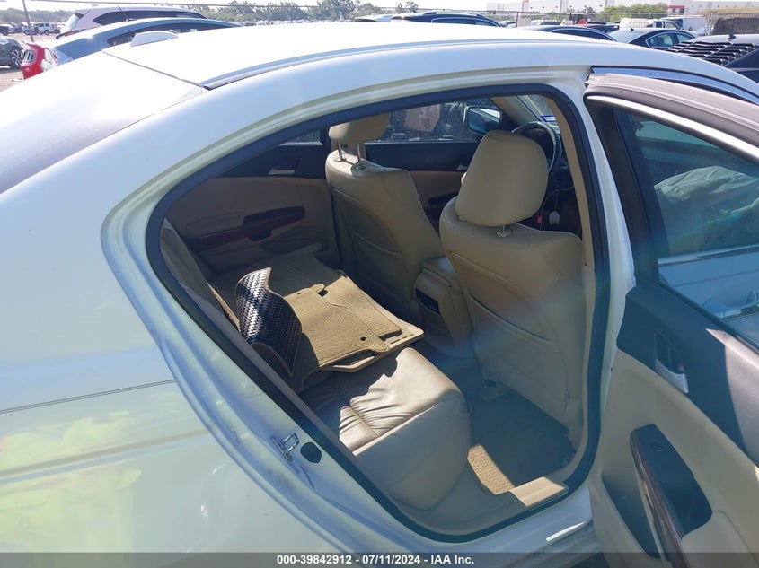 2011 Honda Accord 3.5 Ex-L VIN: 1HGCP3F8XBA025221 Lot: 39842912